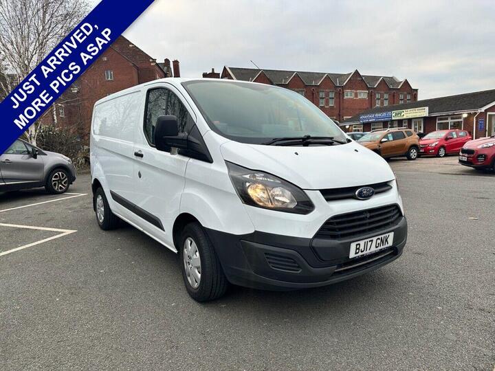 Ford TRANSIT CUSTOM 2.0 TDCi 290 Panel Van 5dr Diesel Manual L1 H1 (163 G/km, 104 Bhp) NO VAT
