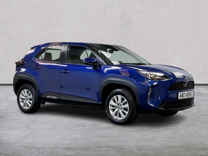 Toyota YARIS CROSS 1.5 VVT-h Icon E-CVT Euro 6 (s/s) 5dr Toyota YARIS CROSS 1.5 VVT-h Icon E-CVT Euro 6 (s/s) 5dr