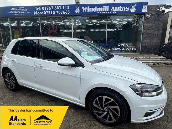 Volkswagen GOLF 1.0 TSI Match Euro 6 (s/s) 5dr