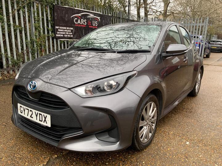 Toyota Yaris 1.5 VVT-h Icon E-CVT Euro 6 (s/s) 5dr