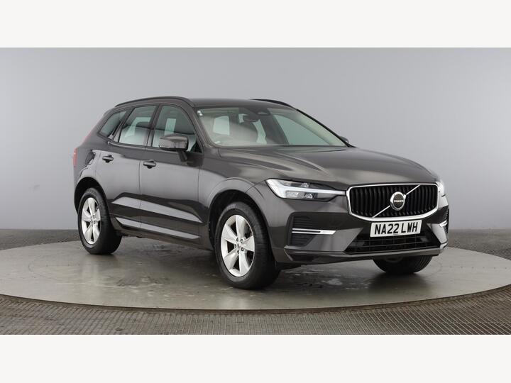 Volvo XC60 2.0 B5 MHEV Momentum Auto Euro 6 (s/s) 5dr