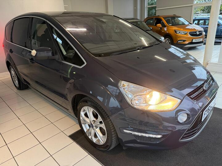 Ford S-Max 2.0 TDCi Titanium Euro 5 5dr