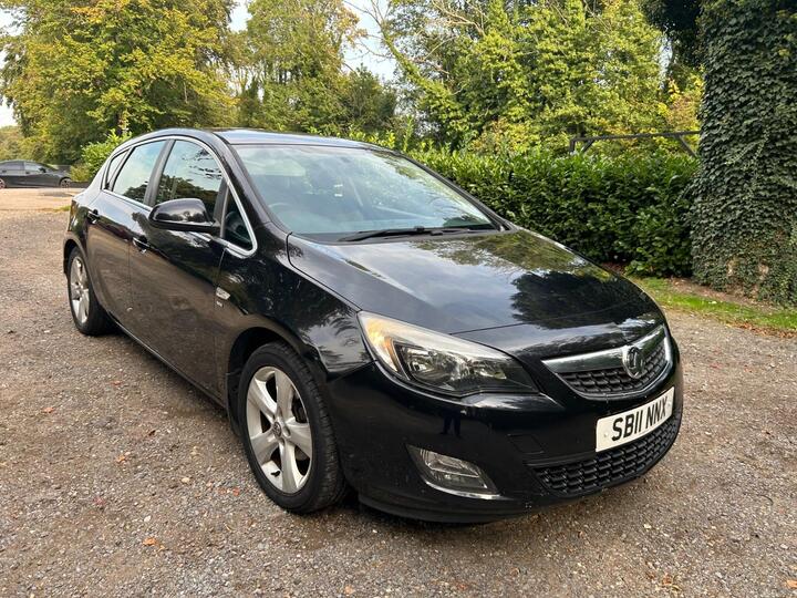 Vauxhall Astra 1.6 16v SRi Euro 5 5dr