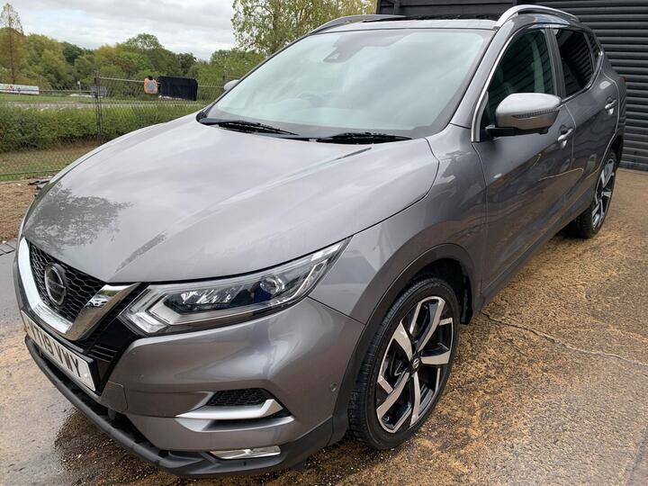 Nissan Qashqai 1.3 DIG-T Tekna Euro 6 (s/s) 5dr