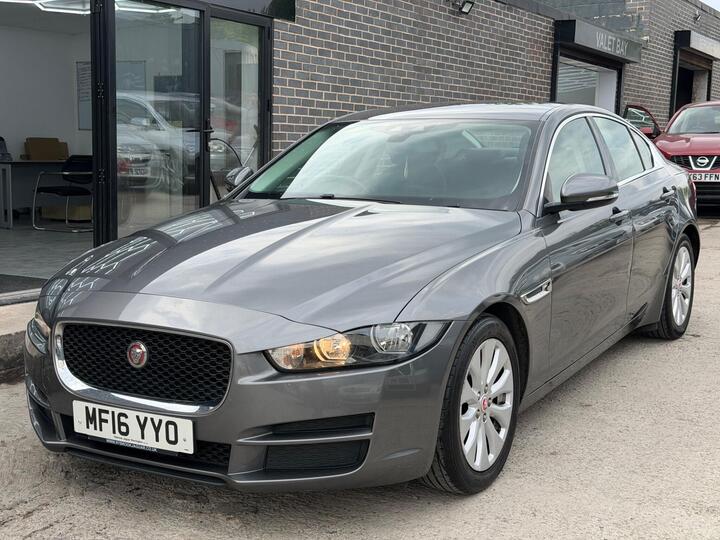 Jaguar XE 2.0d Prestige Euro 6 (s/s) 4dr