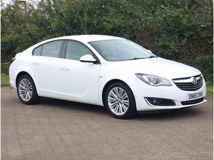 Vauxhall INSIGNIA 1.4i Turbo Design Nav Euro 6 (s/s) 5dr Vauxhall INSIGNIA 1.4i Turbo Design Nav Euro 6 (s/s) 5dr