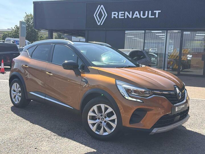 Renault Captur 1.3 TCe Iconic Euro 6 (s/s) 5dr
