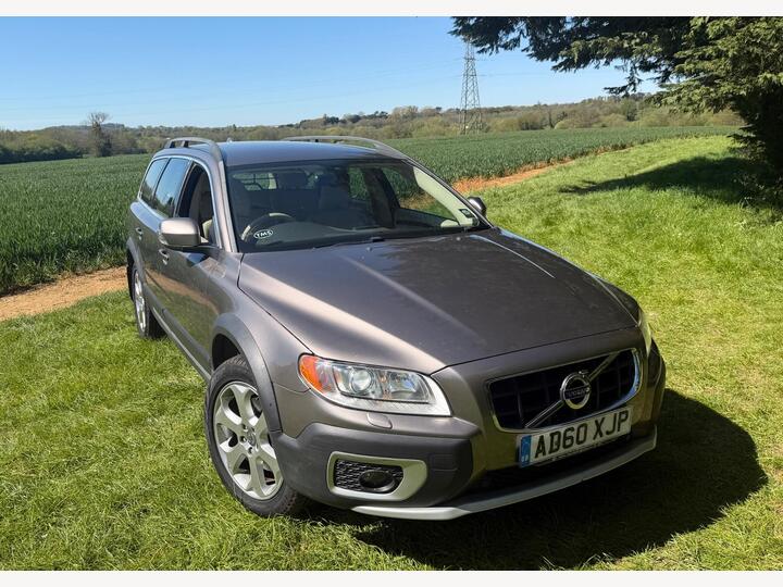Volvo XC70 2.4 D5 SE Lux Geartronic AWD Euro 5 5dr
