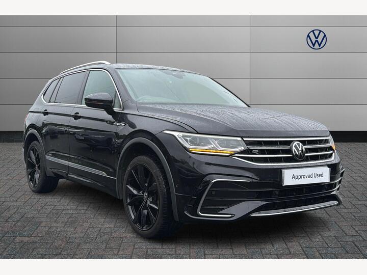Volkswagen Tiguan Allspace 1.5 TSI R-Line DSG Euro 6 (s/s) 5dr Volkswagen Tiguan Allspace 1.5 TSI R-Line DSG Euro 6 (s/s) 5dr