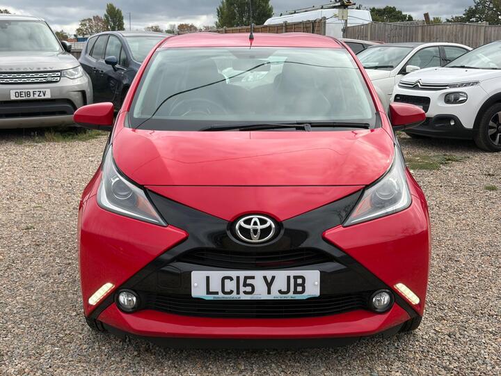 Toyota AYGO 1.0 VVT-i X-pression X-wave X-shift Euro 5 5dr Euro 5