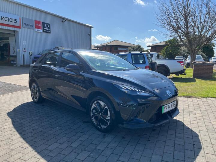 MG MG4 64kWh SE Long Range Auto 5dr