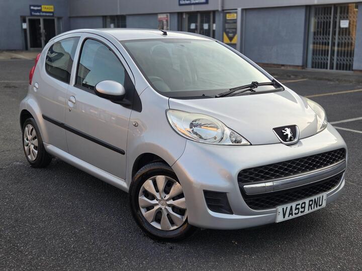 Peugeot 107 1.0 12V Urban 2 Tronic Euro 4 5dr