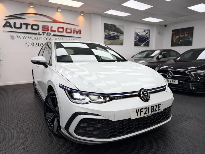 Volkswagen Golf 1.4 TSI 13kWh GTE DSG Euro 6 (s/s) 5dr