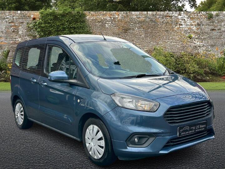 Ford TOURNEO COURIER 1.0 EcoBoost Zetec Euro 6 5dr