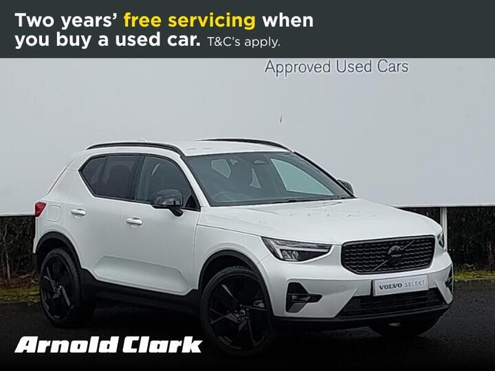 Volvo XC40 2.0 B3 MHEV Plus Black Edition DCT Auto Euro 6 (s/s) 5dr