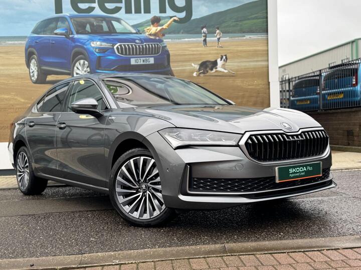 Skoda Superb 2.0 TDI Laurin & Klement DSG 4WD Euro 6 (s/s) 5dr Skoda Superb 2.0 TDI Laurin & Klement DSG 4WD Euro 6 (s/s) 5dr