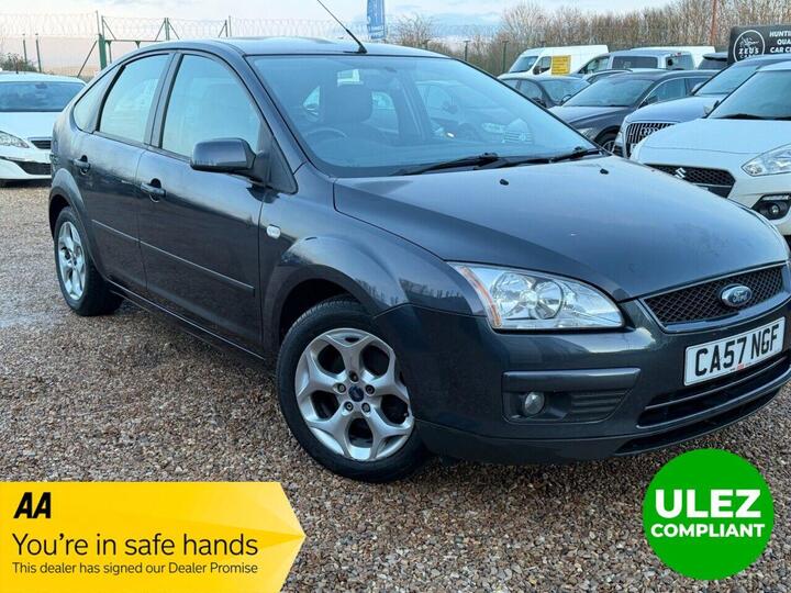 Ford FOCUS 1.6 Style 5dr