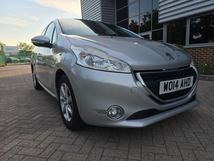 Peugeot 208 1.2 VTi Active Euro 5 5dr