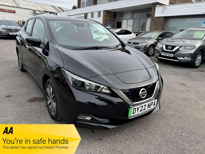 Nissan Leaf 40kWh Acenta Auto 5dr