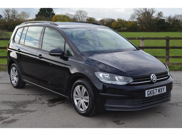 Volkswagen Touran 1.6 TDI S DSG Euro 6 (s/s) 5dr Volkswagen Touran 1.6 TDI S DSG Euro 6 (s/s) 5dr