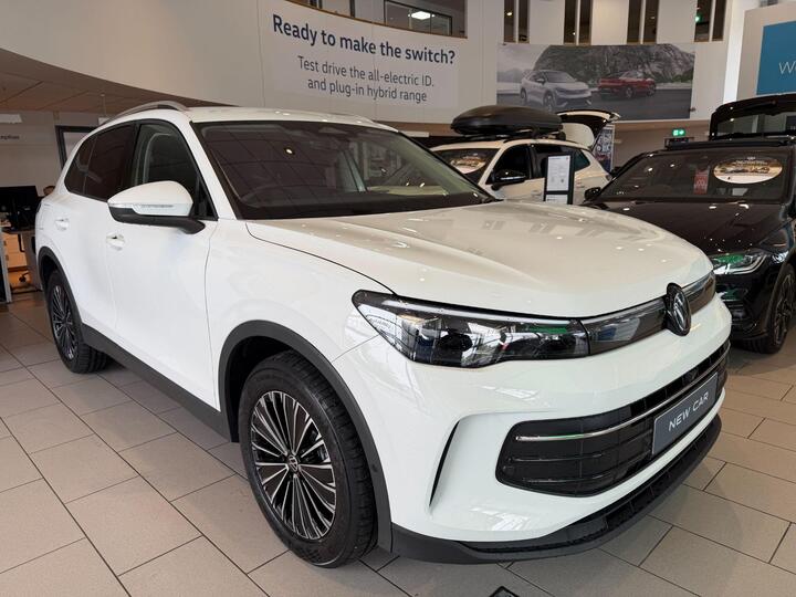 Volkswagen Tiguan 1.5 ETSI MHEV Match DSG Euro 6 (s/s) 5dr