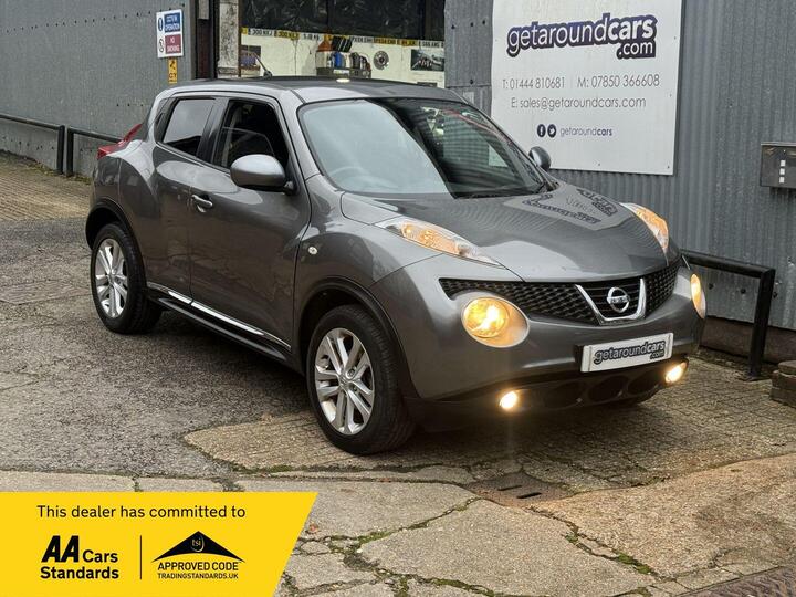 Nissan Juke 1.6 Tekna Euro 5 (s/s) 5dr Nissan Juke 1.6 Tekna Euro 5 (s/s) 5dr