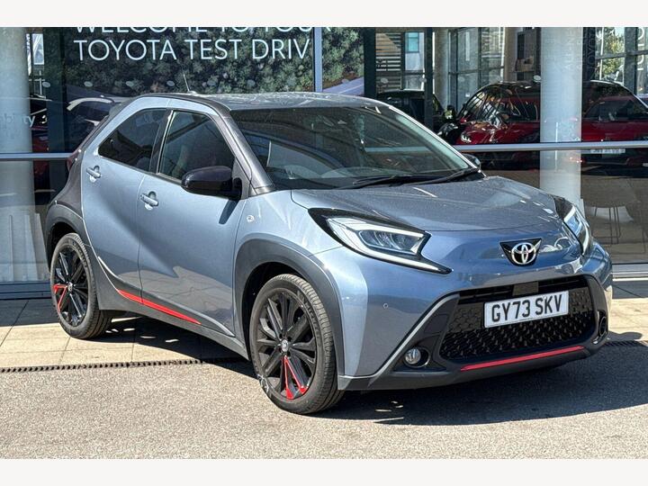 Toyota Aygo X 1.0 VVT-i Undercover Euro 6 (s/s) 5dr