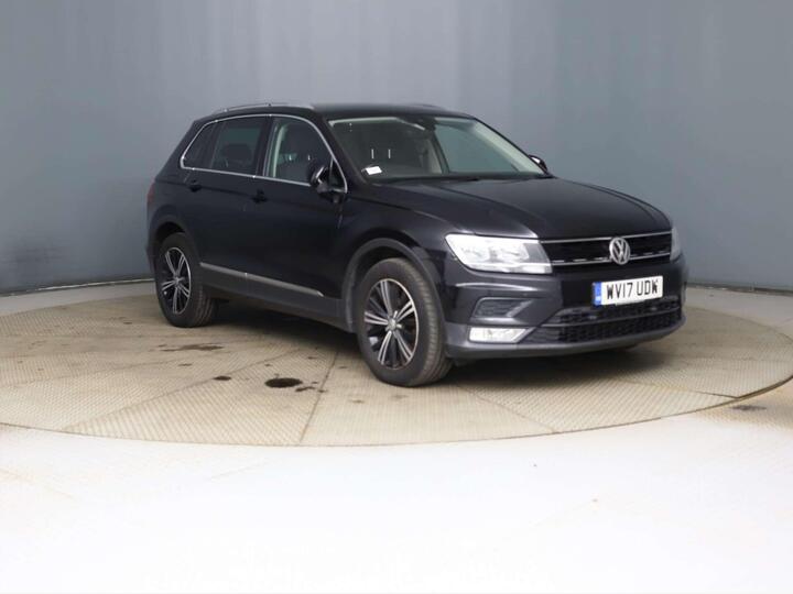 Volkswagen Tiguan 2.0 TDI BlueMotion Tech SE Navigation DSG Euro 6 (s/s) 5dr
