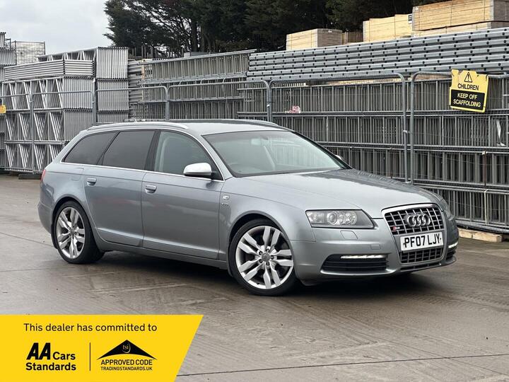 Audi S6 Avant 5.2 Quattro 5dr