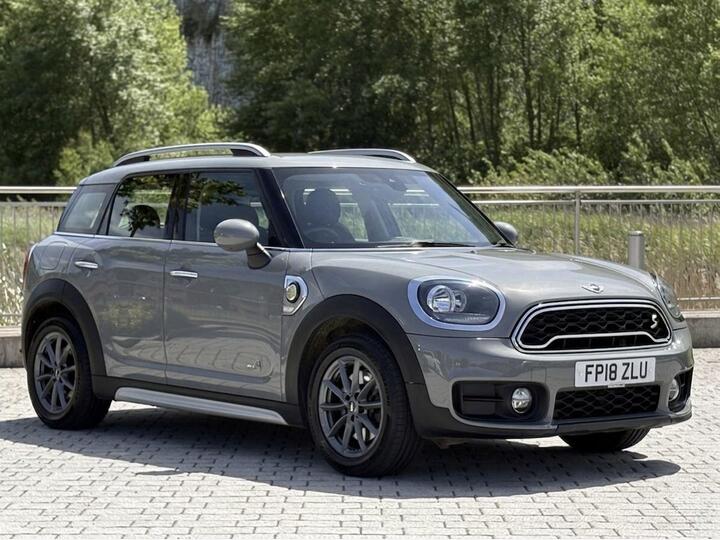 MINI COUNTRYMAN 1.5 7.6kWh Cooper SE Auto ALL4 Euro 6 (s/s) 5dr