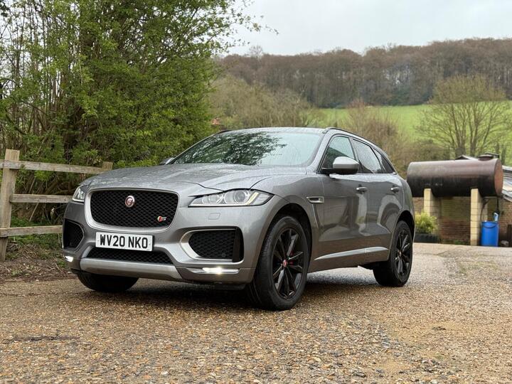 Jaguar F-PACE 3.0 D300 V6 S Auto AWD Euro 6 (s/s) 5dr