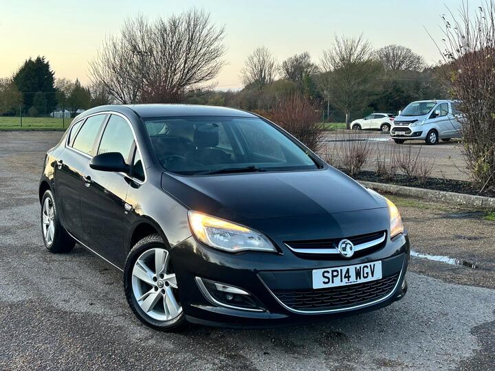 Vauxhall Astra 1.4 16v SRi Euro 5 5dr