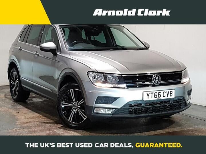 Volkswagen Tiguan 2.0 TDI BlueMotion Tech SE Navigation DSG 4Motion Euro 6 (s/s) 5dr