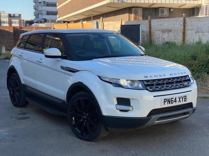 Land Rover Range Rover Evoque 2.2 SD4 Pure Auto 4WD Euro 5 (s/s) 5dr Land Rover Range Rover Evoque 2.2 SD4 Pure Auto 4WD Euro 5 (s/s) 5dr