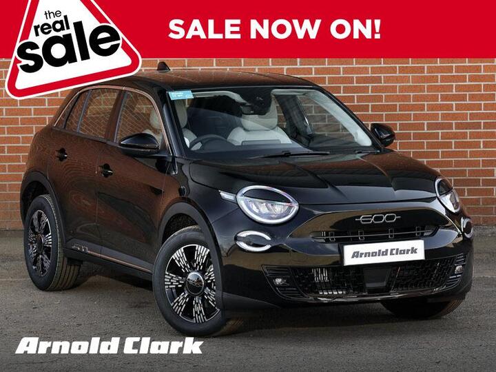 Fiat 600 1.2 MHEV E-DCT Euro 6 (s/s) 5dr