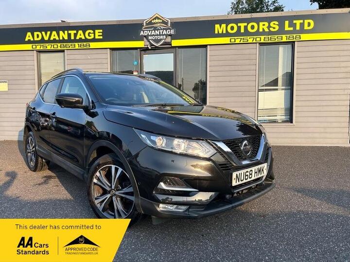 Nissan Qashqai 1.3 DIG-T N-Connecta Euro 6 (s/s) 5dr