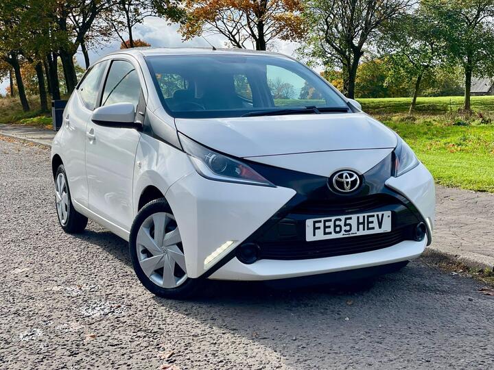 Toyota AYGO 1.0 VVT-i X-play Euro 5 5dr Euro 5