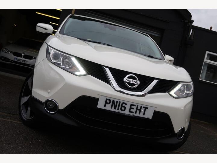 Nissan QASHQAI 1.2 DIG-T N-tec XTRON 2WD Euro 6 (s/s) 5dr