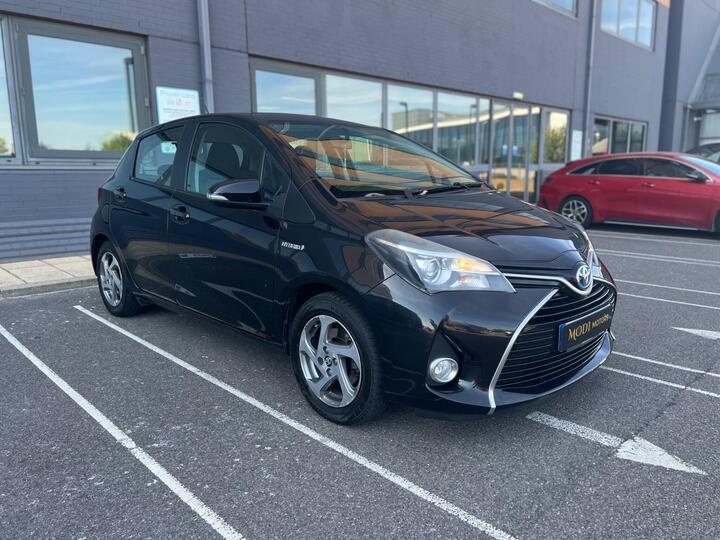 Toyota Yaris 1.5 VVT-h Icon E-CVT Euro 6 5dr