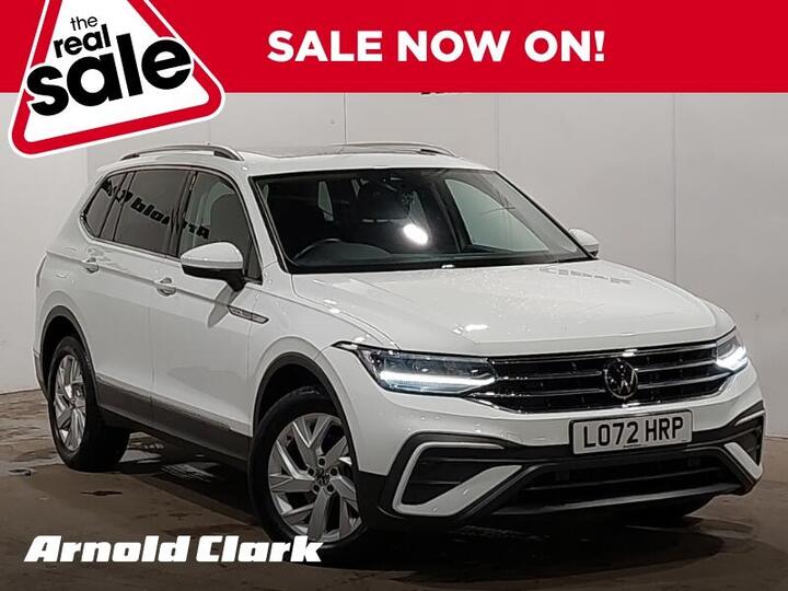 Volkswagen Tiguan Allspace 1.5 TSI Life DSG Euro 6 (s/s) 5dr Volkswagen Tiguan Allspace 1.5 TSI Life DSG Euro 6 (s/s) 5dr