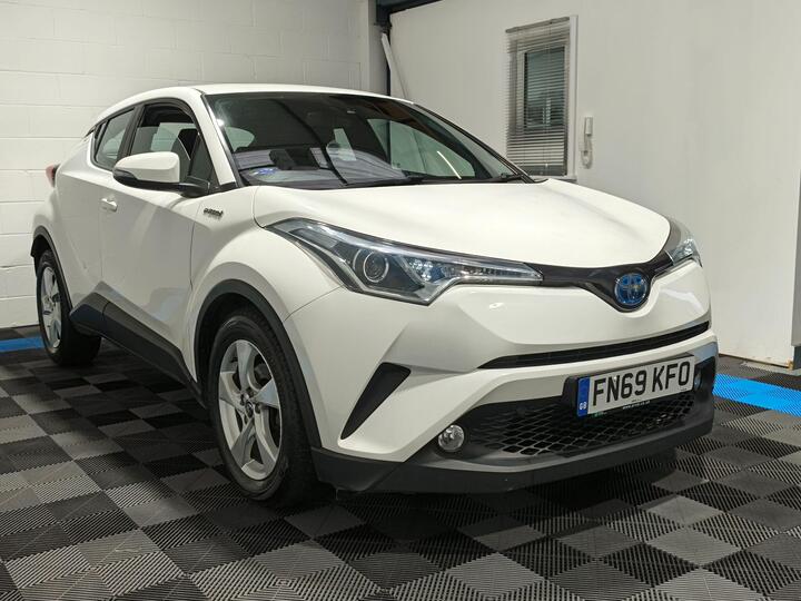Toyota C-HR 1.8 VVT-h Icon CVT Euro 6 (s/s) 5dr