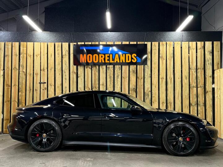 Porsche Taycan Performance Plus 93.4kWh 4S Auto 4WD 4dr (11kW Charger)