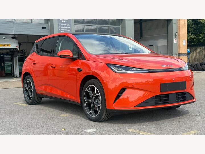 BYD Dolphin G 1.5 DM-i 18.3kWh Comfort Auto Euro 6 (s/s) 5dr