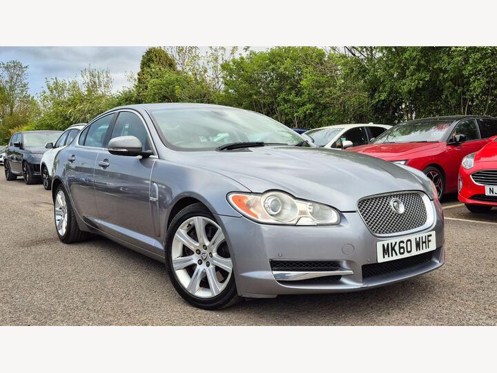 Jaguar XF 3.0d V6 Luxury Auto Euro 5 4dr