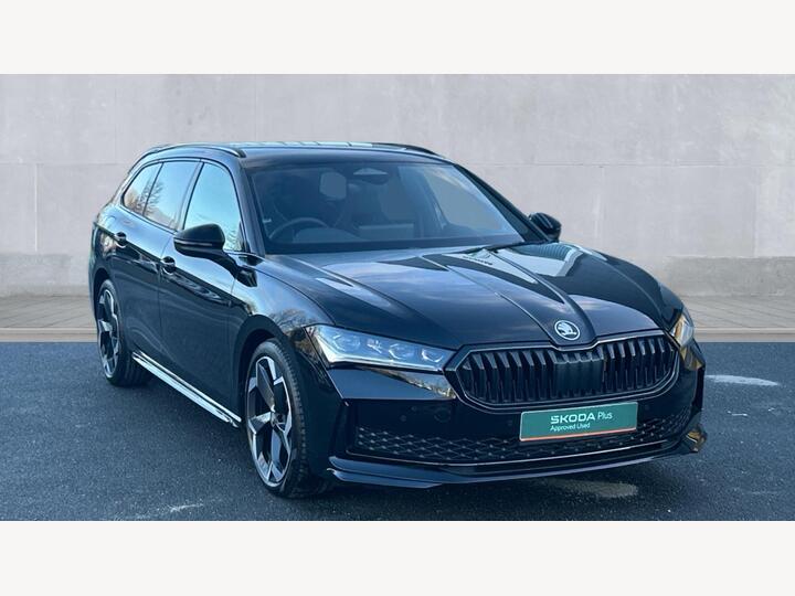 Skoda Superb 2.0 TDI SportLine DSG Euro 6 (s/s) 5dr Skoda Superb 2.0 TDI SportLine DSG Euro 6 (s/s) 5dr