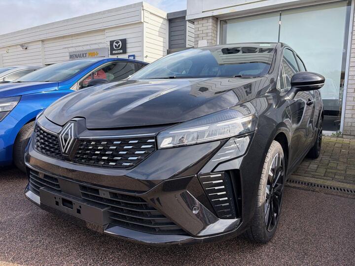 Renault Clio 1.6 E-TECH Techno Auto Euro 6 (s/s) 5dr