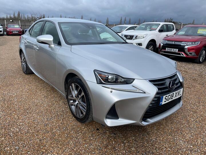 Lexus IS 2.5 300h Executive Edition E-CVT Euro 6 (s/s) 4dr