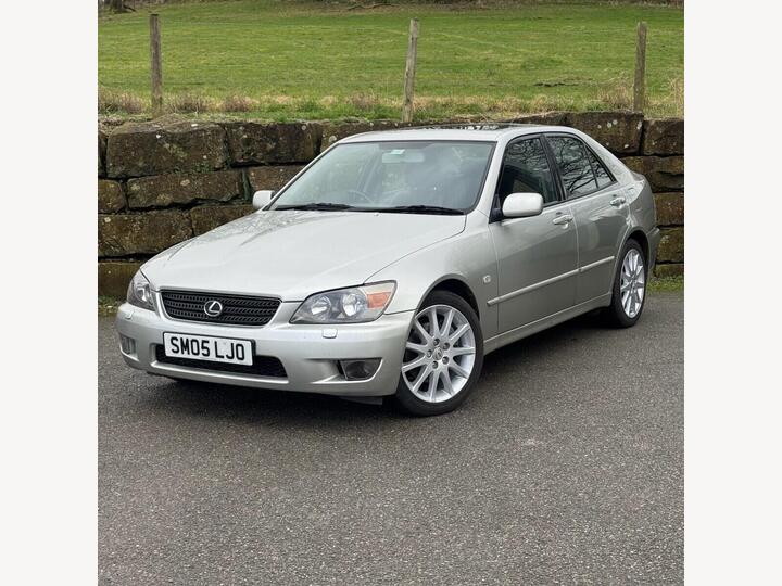 Lexus IS 2.0 200 SE 4dr