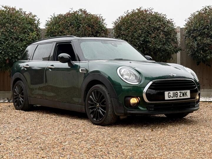 MINI CLUBMAN 1.5 Cooper (Black Pack) Euro 6 (s/s) 6dr