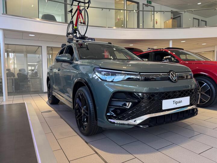 Volkswagen Tiguan 1.5 TSI EHybrid 19.7kWh R-Line DSG Euro 6 (s/s) 5dr